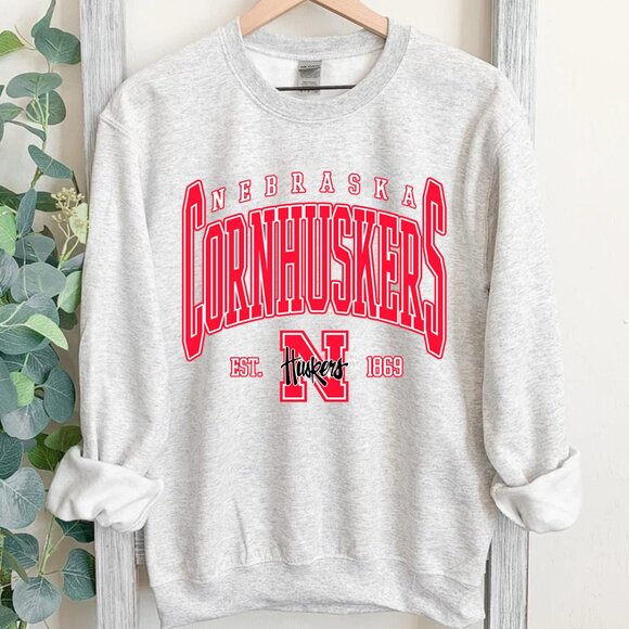 Nebraska Cornhuskers NCAA Sweatshirt University Of Nebraska Huskers 1869 Shirt - Picture 2 of 3